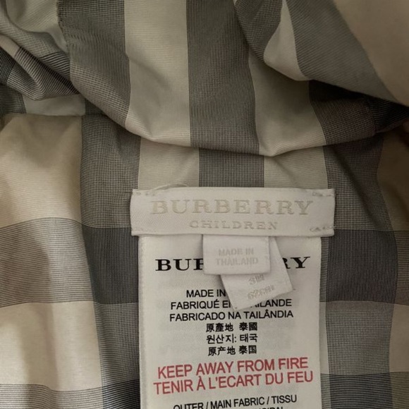 Infant Burberry coat - Picture 4 of 4